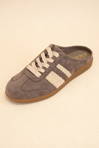 THE BROWN MAMBA SNEAKER